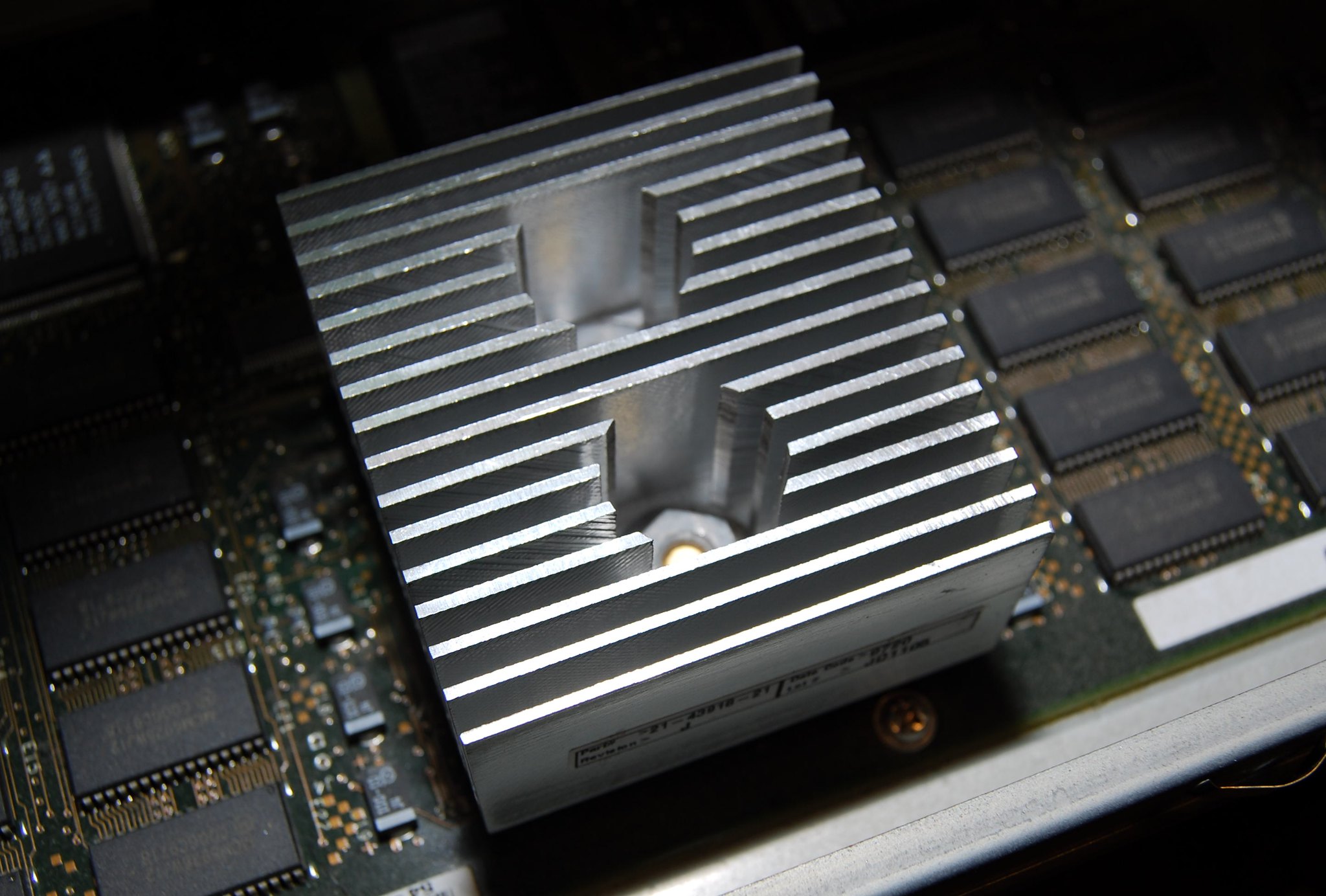 heat sink is used to reduce the cpu temperature